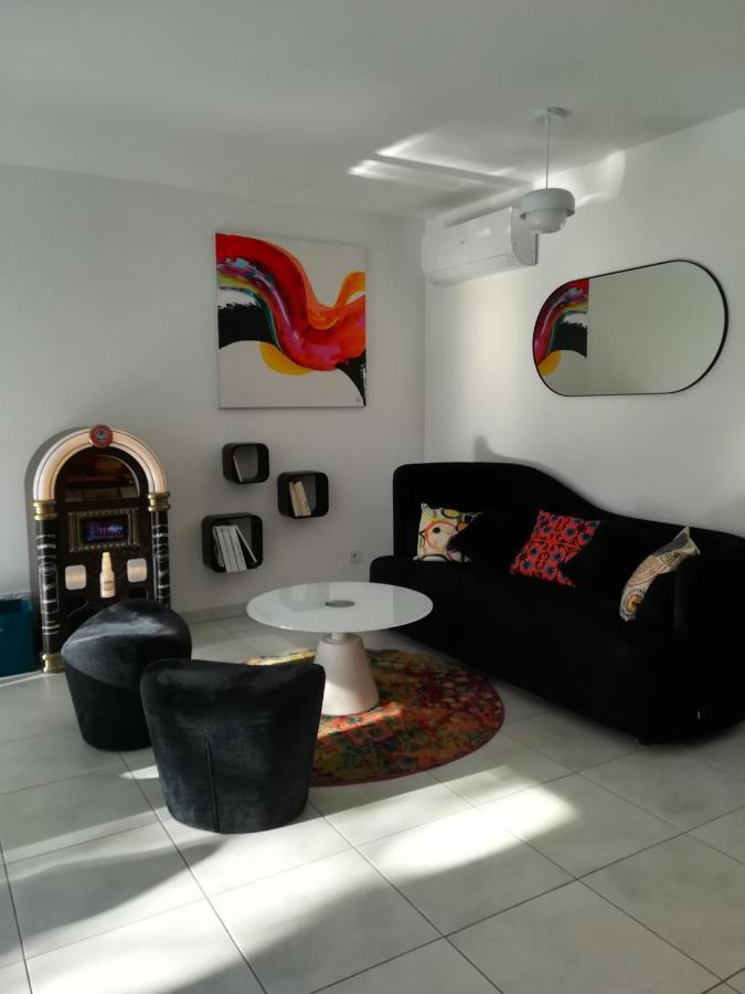 Bel Appartement Avec Terrasse - Plage De Carro A Pied Martigues Exteriör bild